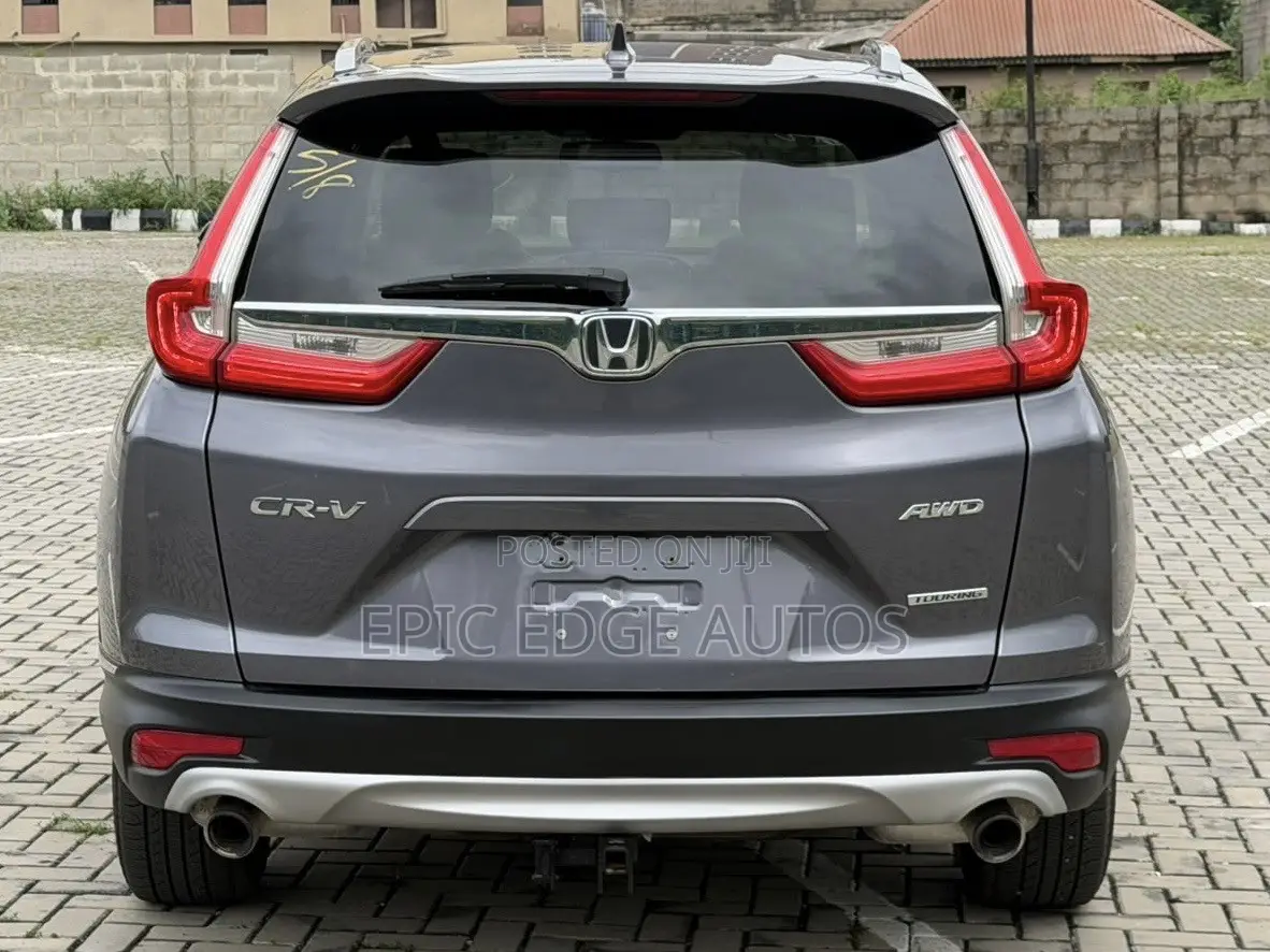 Honda CR-V Touring 4dr SUV AWD (1.5L 4cyl CVT) 2017 Gray