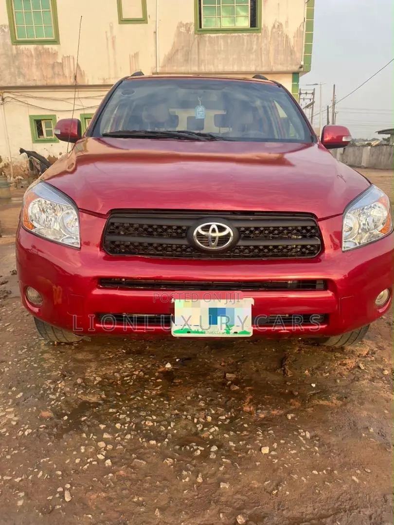 Toyota RAV4 2008 Red