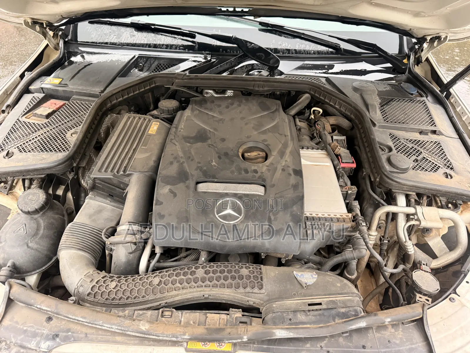 Mercedes-Benz C300 Base AWD 4Matic Sedan (2.0L 4cyl 7A) 2015 White