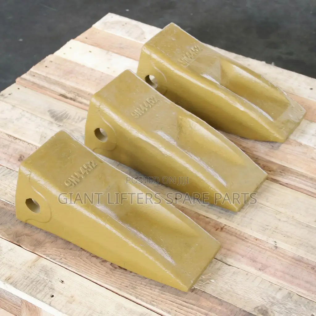9n4452 J450 Heavy-Duty Bucket Tooth