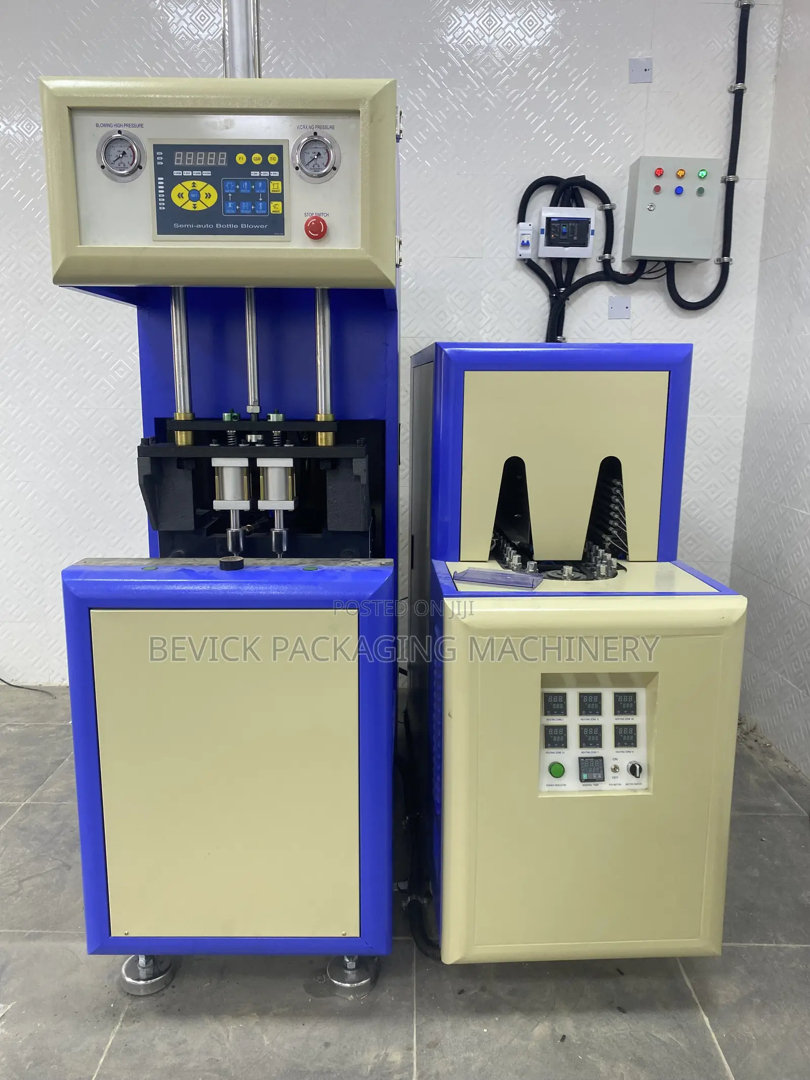 2 Cavity Pet Blowing Machine