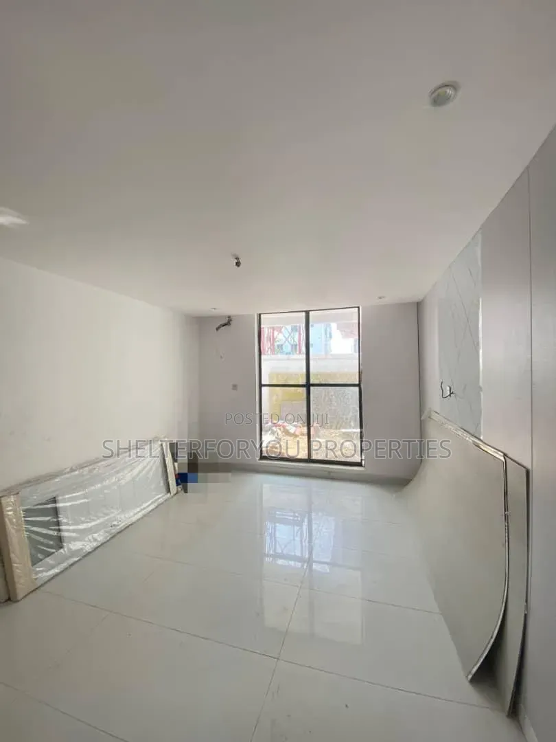 1bdrm Apartment in Victoria Island Extension for sale