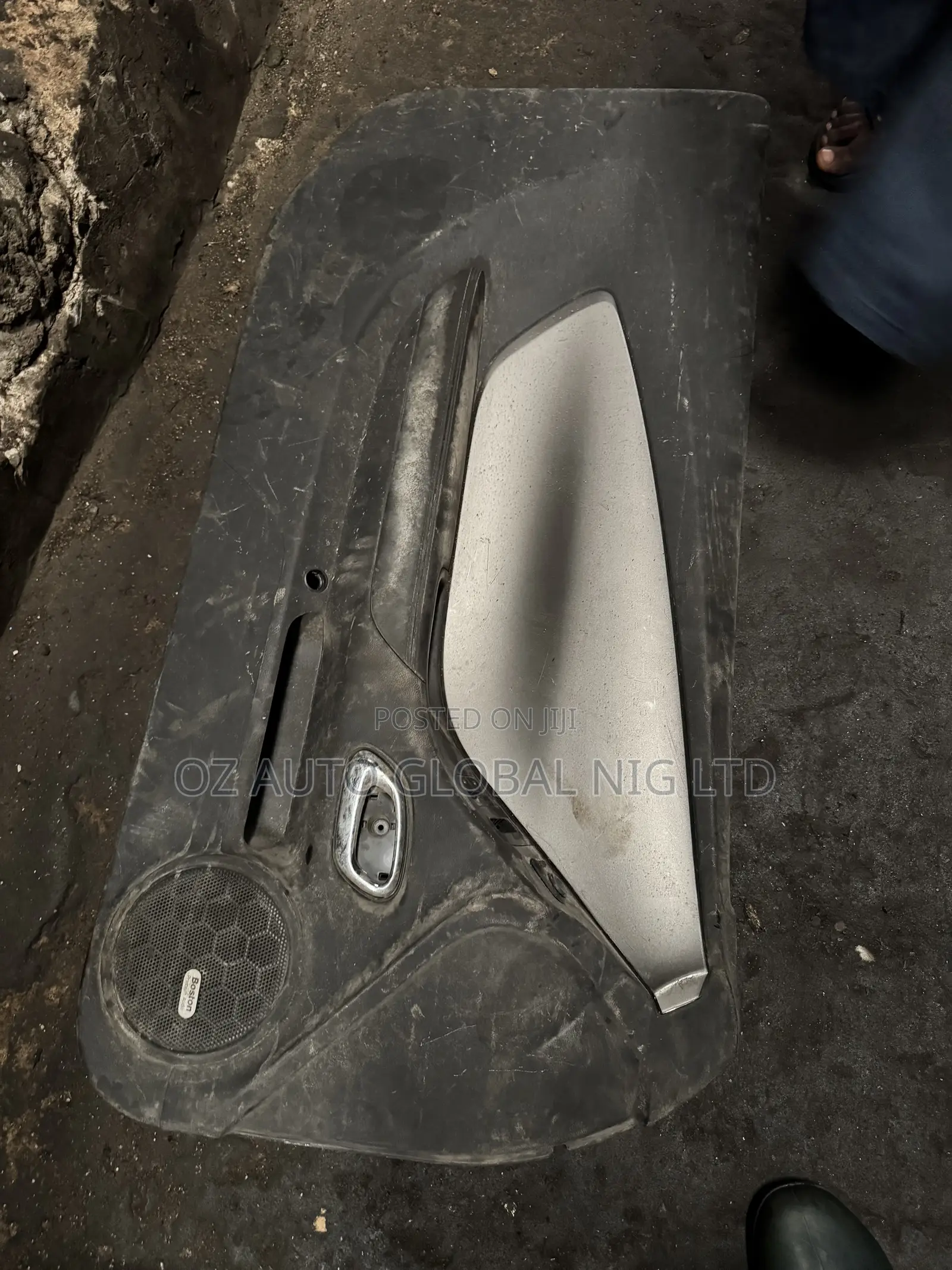 Chevrolet Camaro New Model Floor Mat / Door Mat – Direct Tokunbo