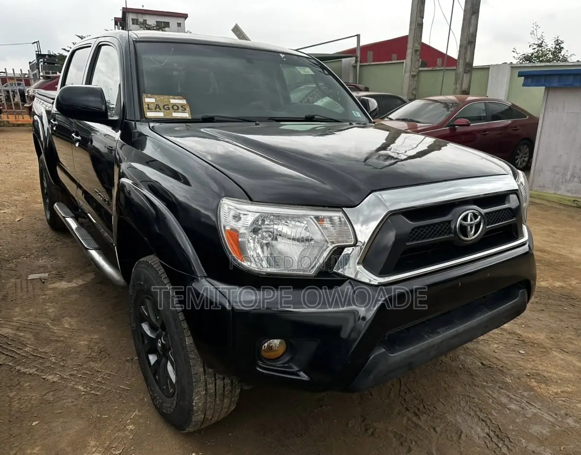 Toyota Tacoma PreRunner V6 4dr Double Cab 6.1 ft. SB (4.0L 6cyl 5A)
