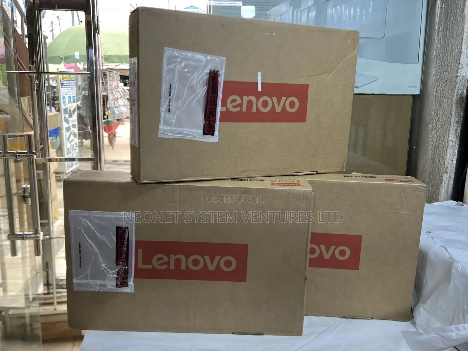 New Laptop Lenovo 16GB AMD Ryzen 7 SSD 512GB