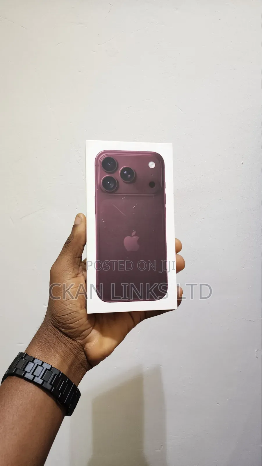 New Apple iPhone 18 Pro 256 GB Red