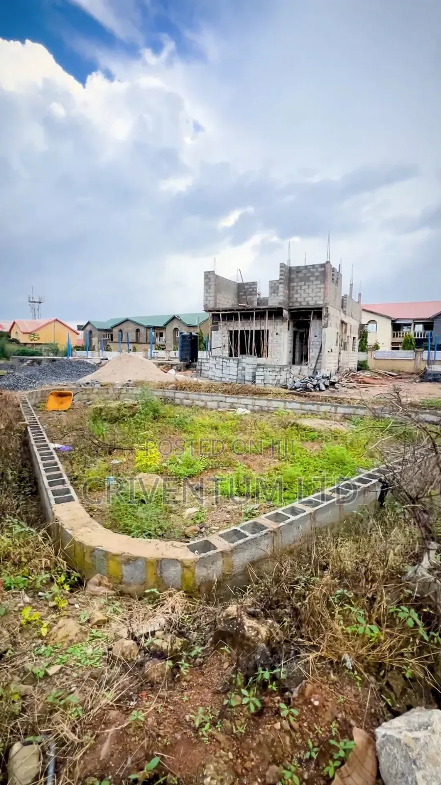 5bdrm Duplex in Cbn Estate, Apo for sale