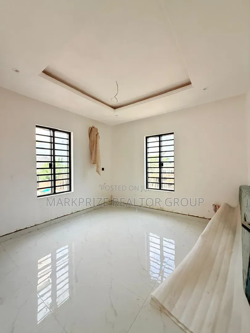 4bdrm Duplex in Oko Oba Agege Lagos for sale