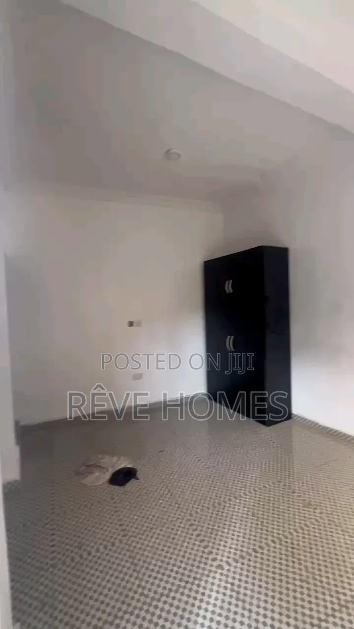 Studio Apartment in Shomolu / Shomolu for rent
