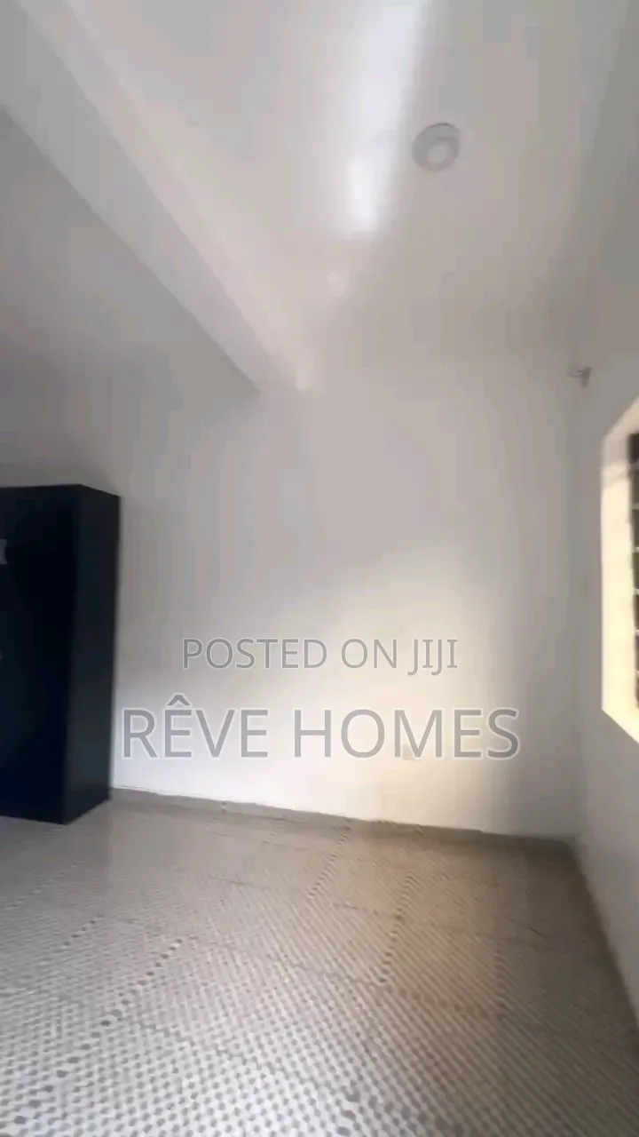 Studio Apartment in Shomolu / Shomolu for rent