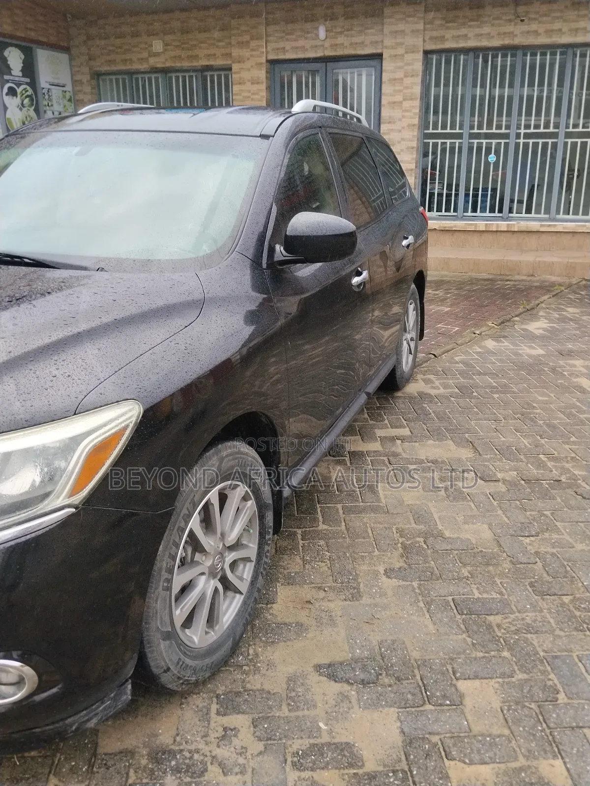 Nissan Pathfinder 2015 Black