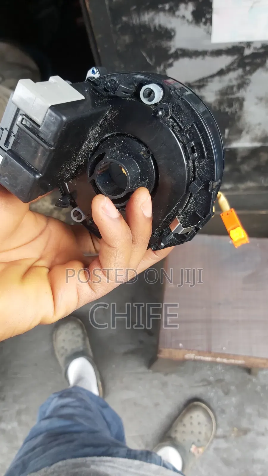 Horn Control, Airbag Control, Airbag Censor Toyota Sienna 2004 - 2010