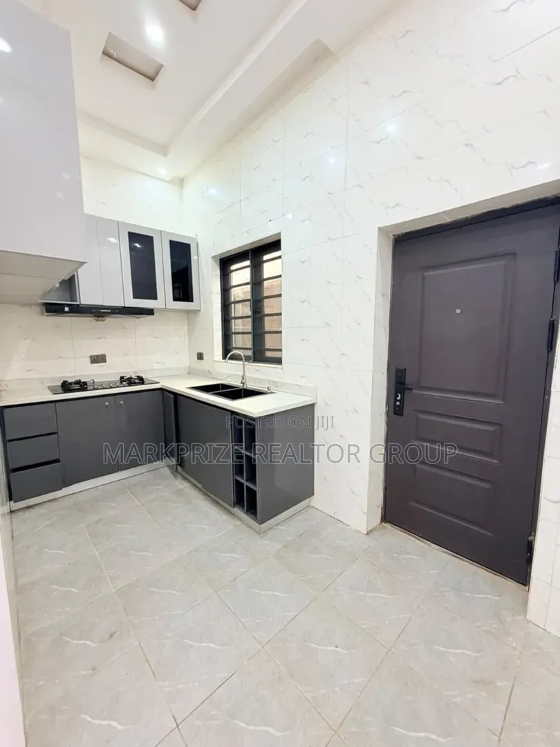 4bdrm Duplex in Ogba Ikeja Lagos for sale