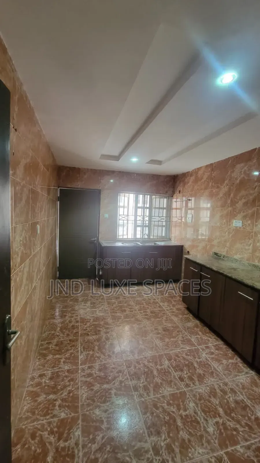 3bdrm Apartment in Magodo Isheri for rent