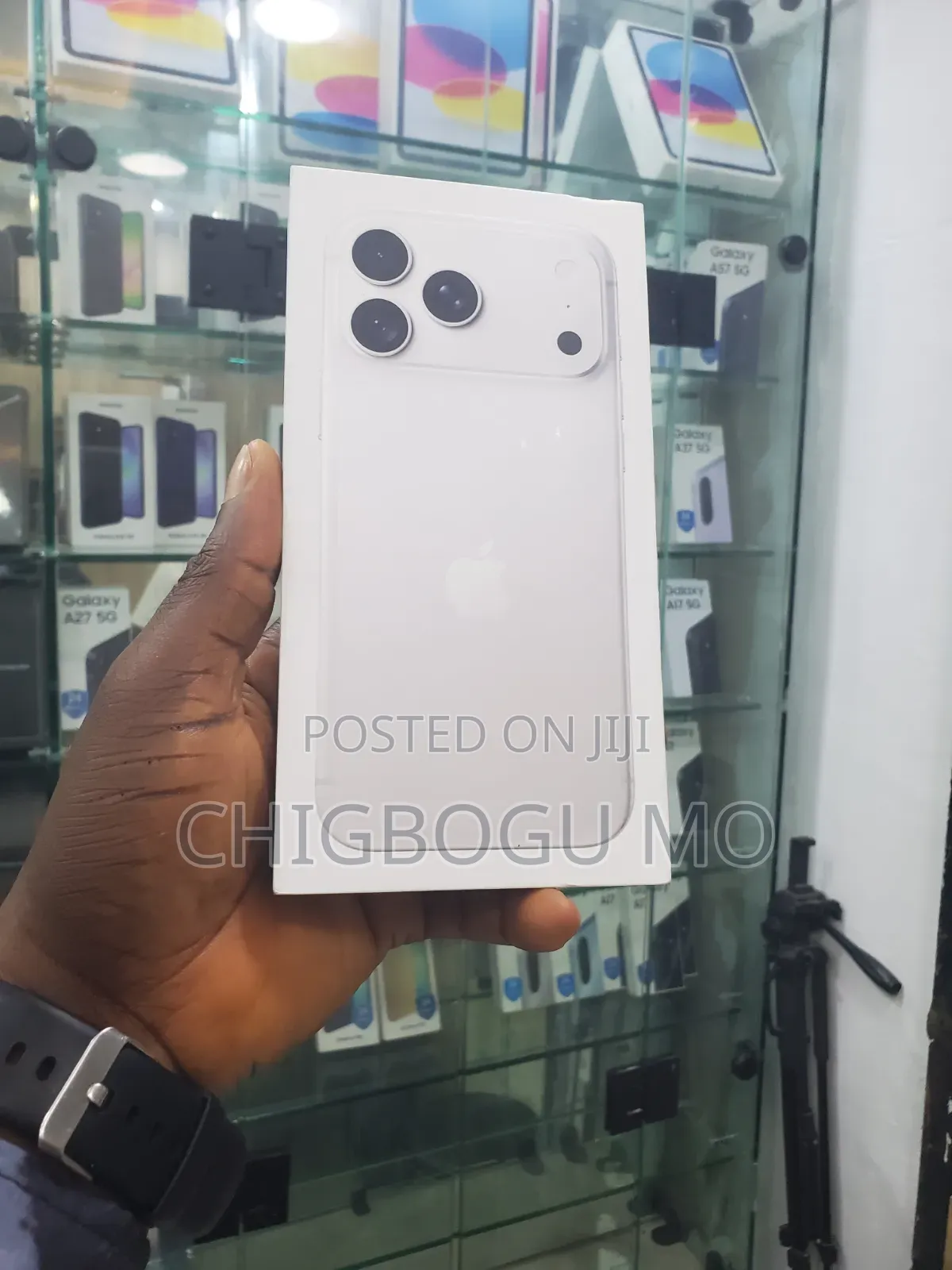 New Apple iPhone 18 Pro Max 256 GB Silver