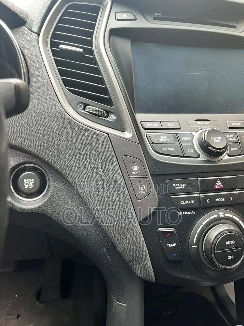 Hyundai Santa Fe 2015 Black