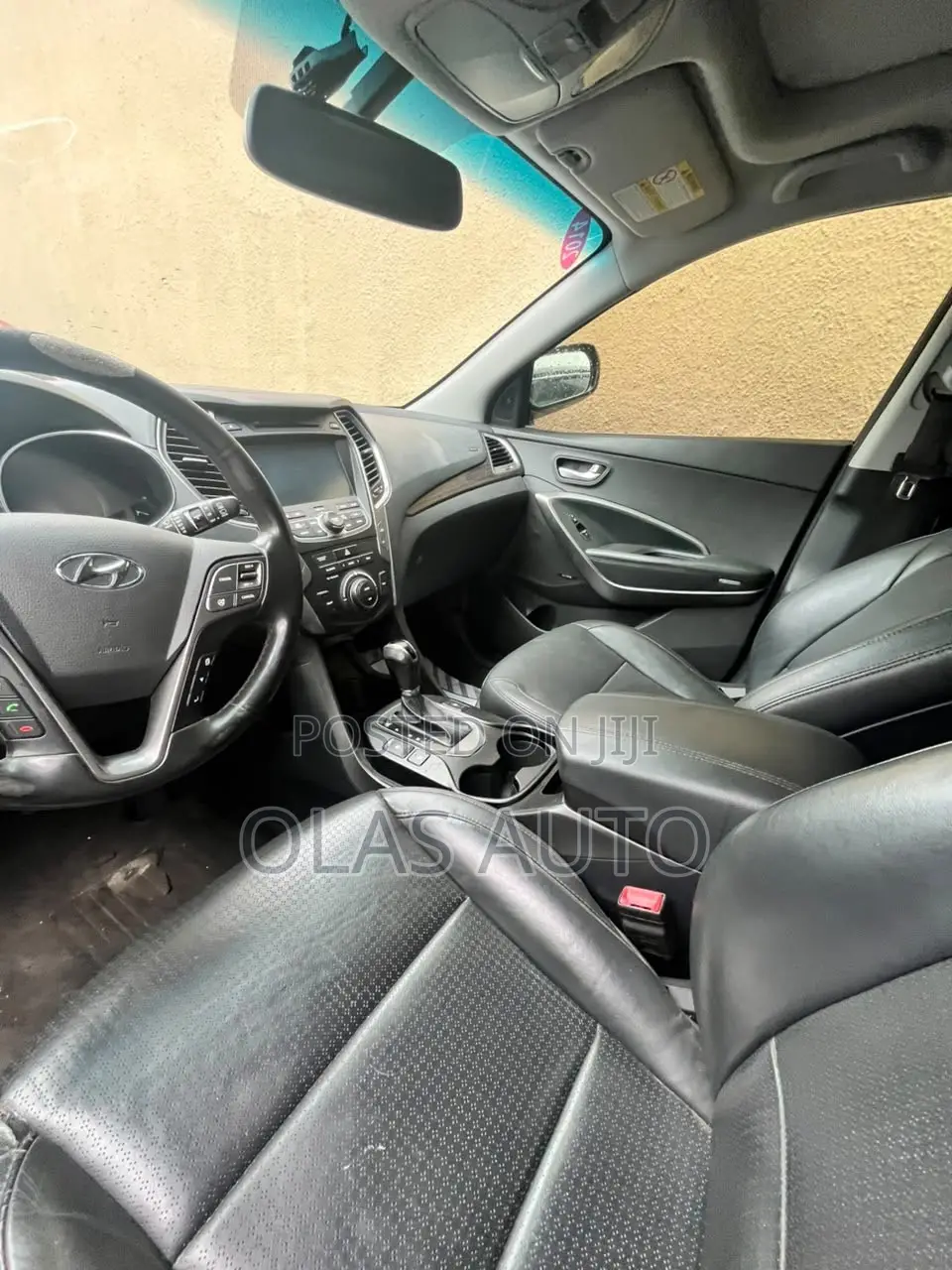 Hyundai Santa Fe 2015 Black
