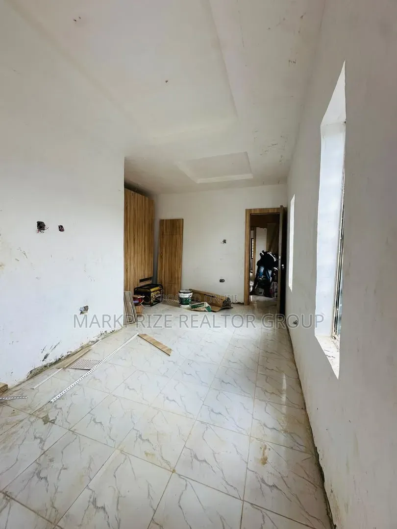 4bdrm Duplex in Magodo Gra Phase 1 for sale