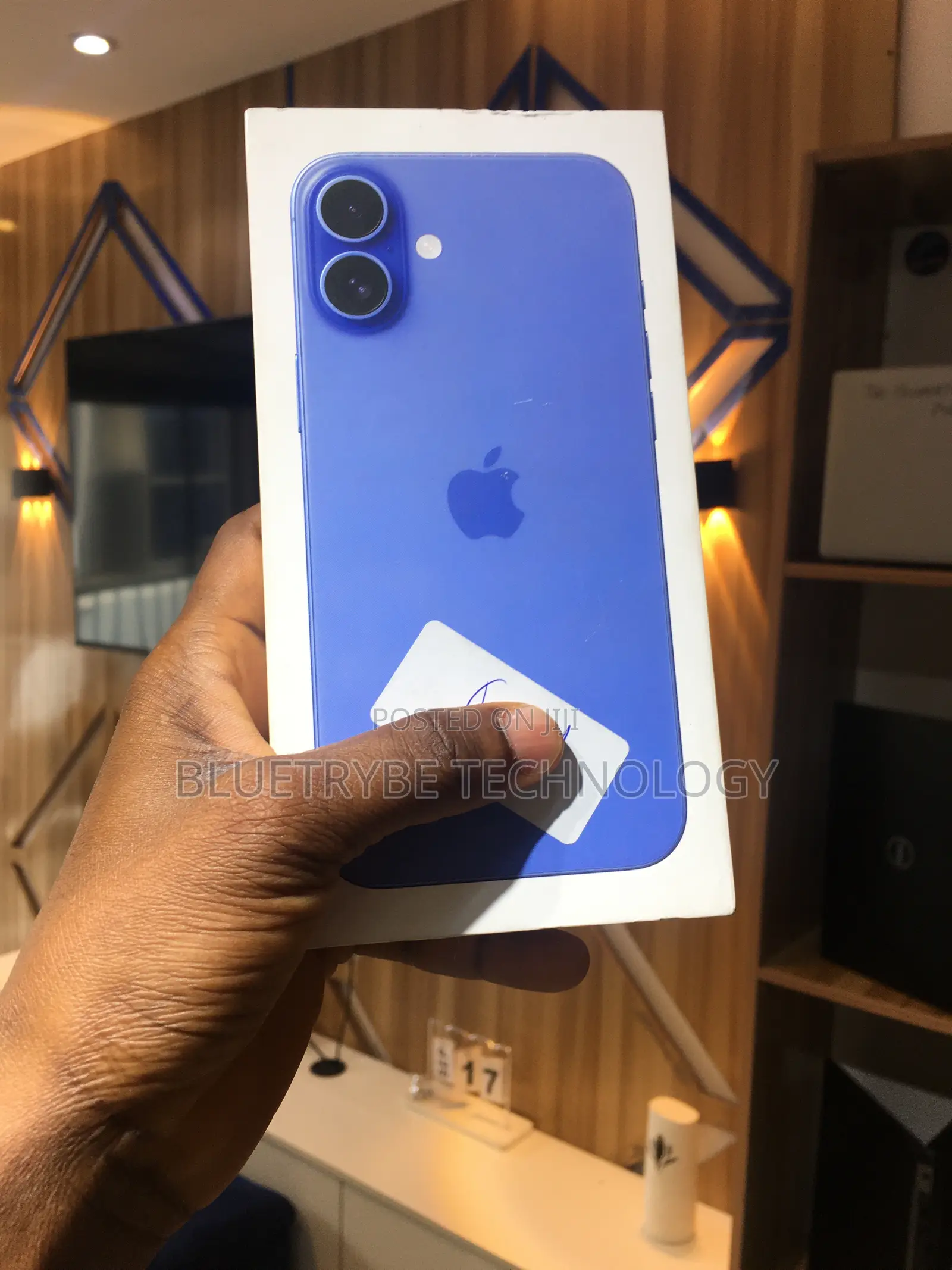 New Apple iPhone 16 Plus 256 GB