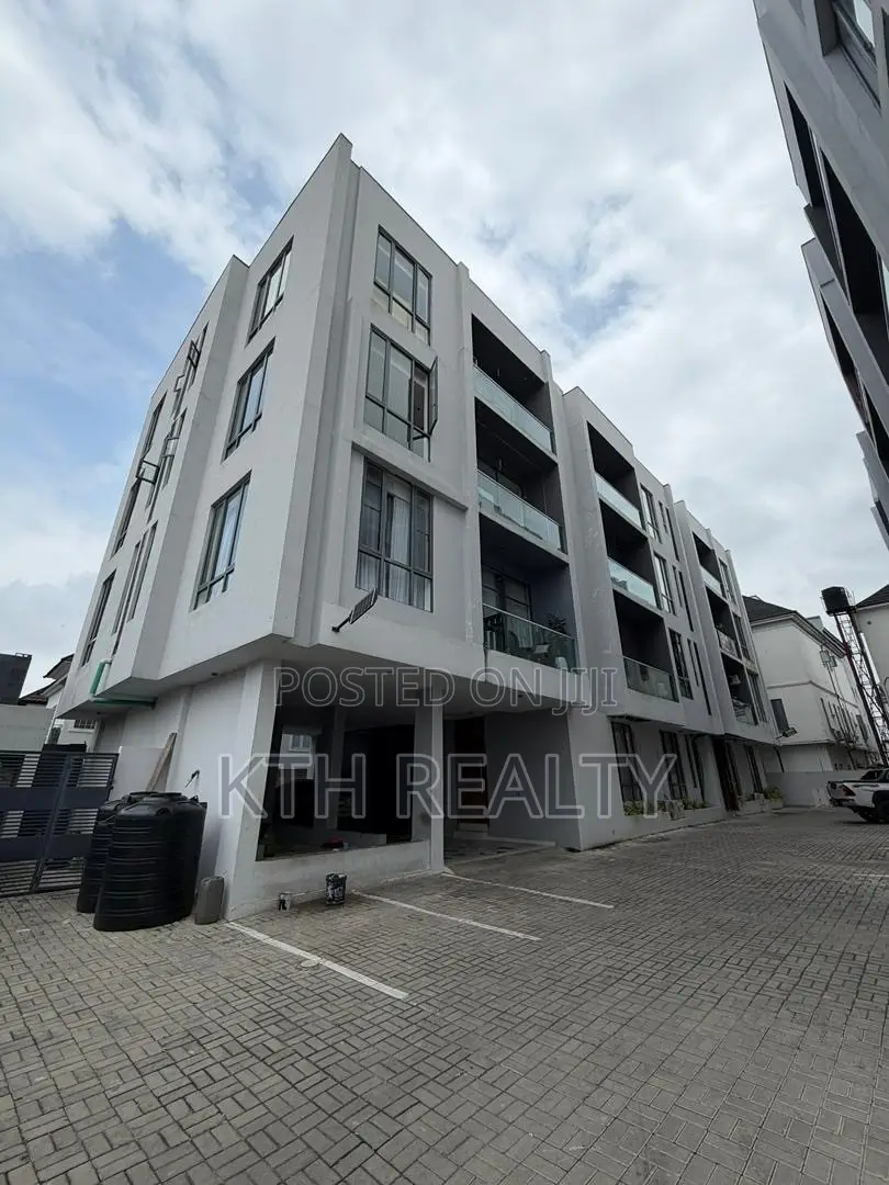 2bdrm Apartment in Chevron, Lekki Phase 2 for rent