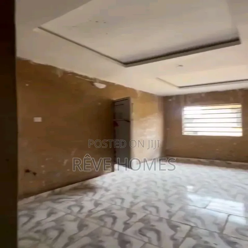 Studio Apartment in Shomolu / Shomolu for rent