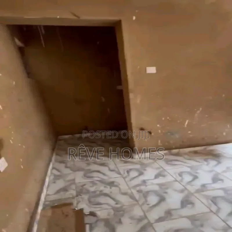 Studio Apartment in Shomolu / Shomolu for rent