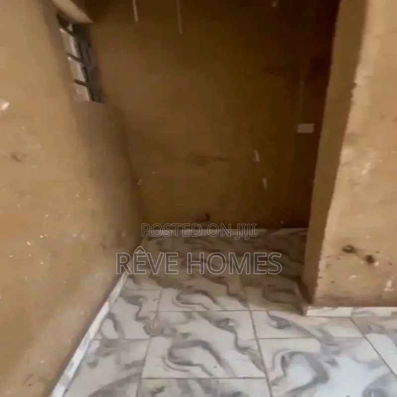 Studio Apartment in Shomolu / Shomolu for rent