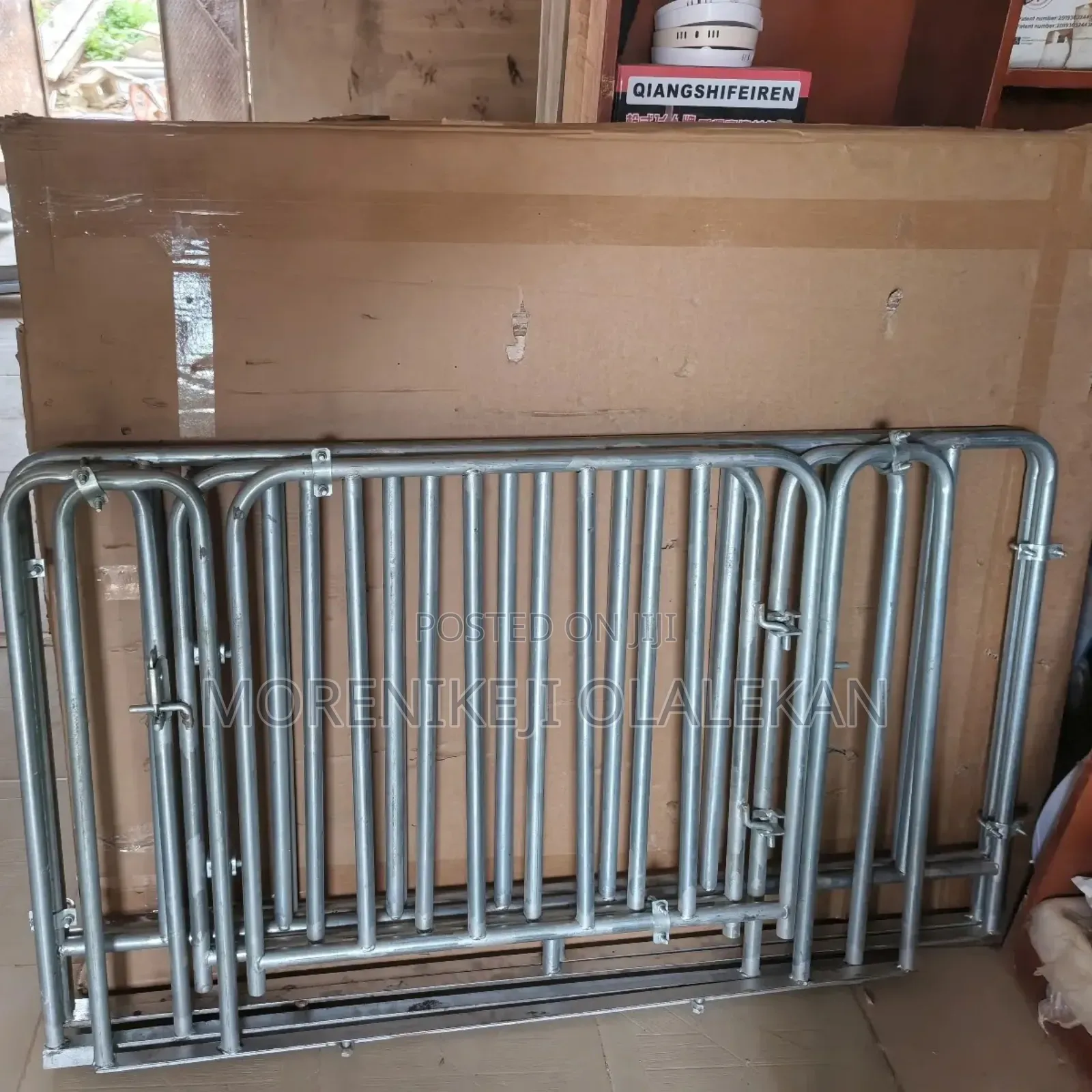 Platform Scale(1.5m by 1.2m)