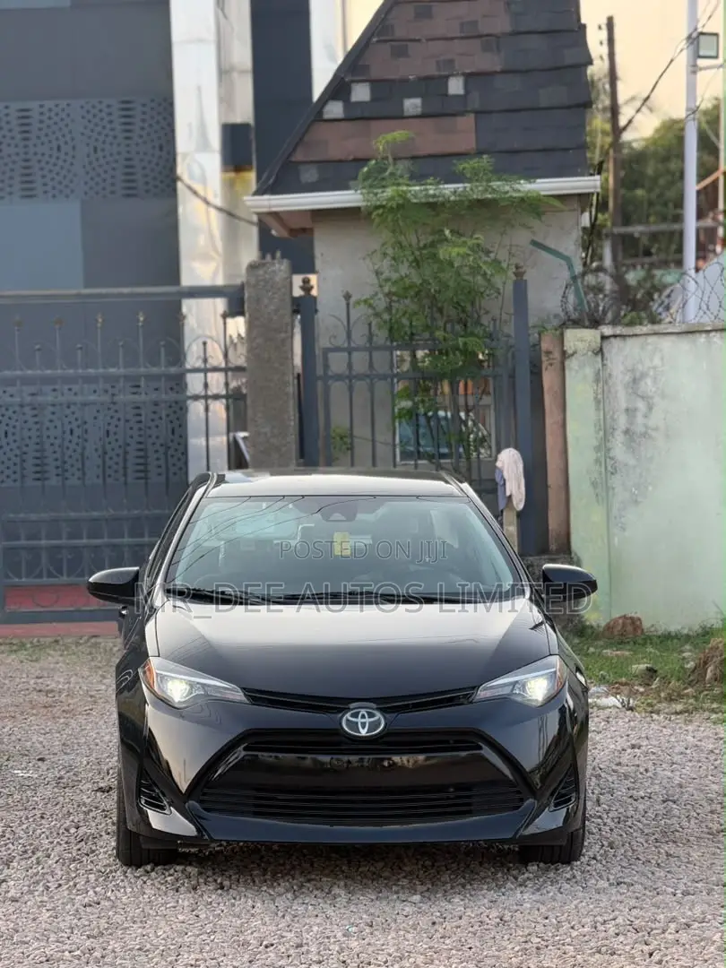 Toyota Corolla 2019 Black