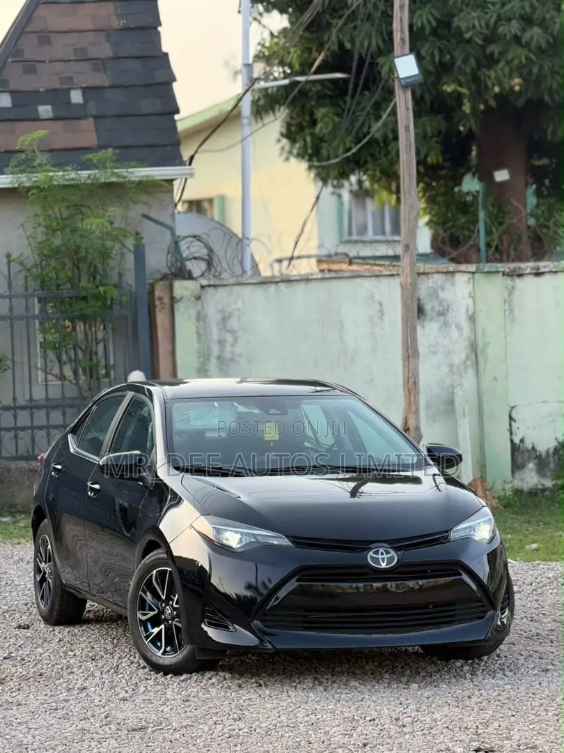 Toyota Corolla 2019 Black
