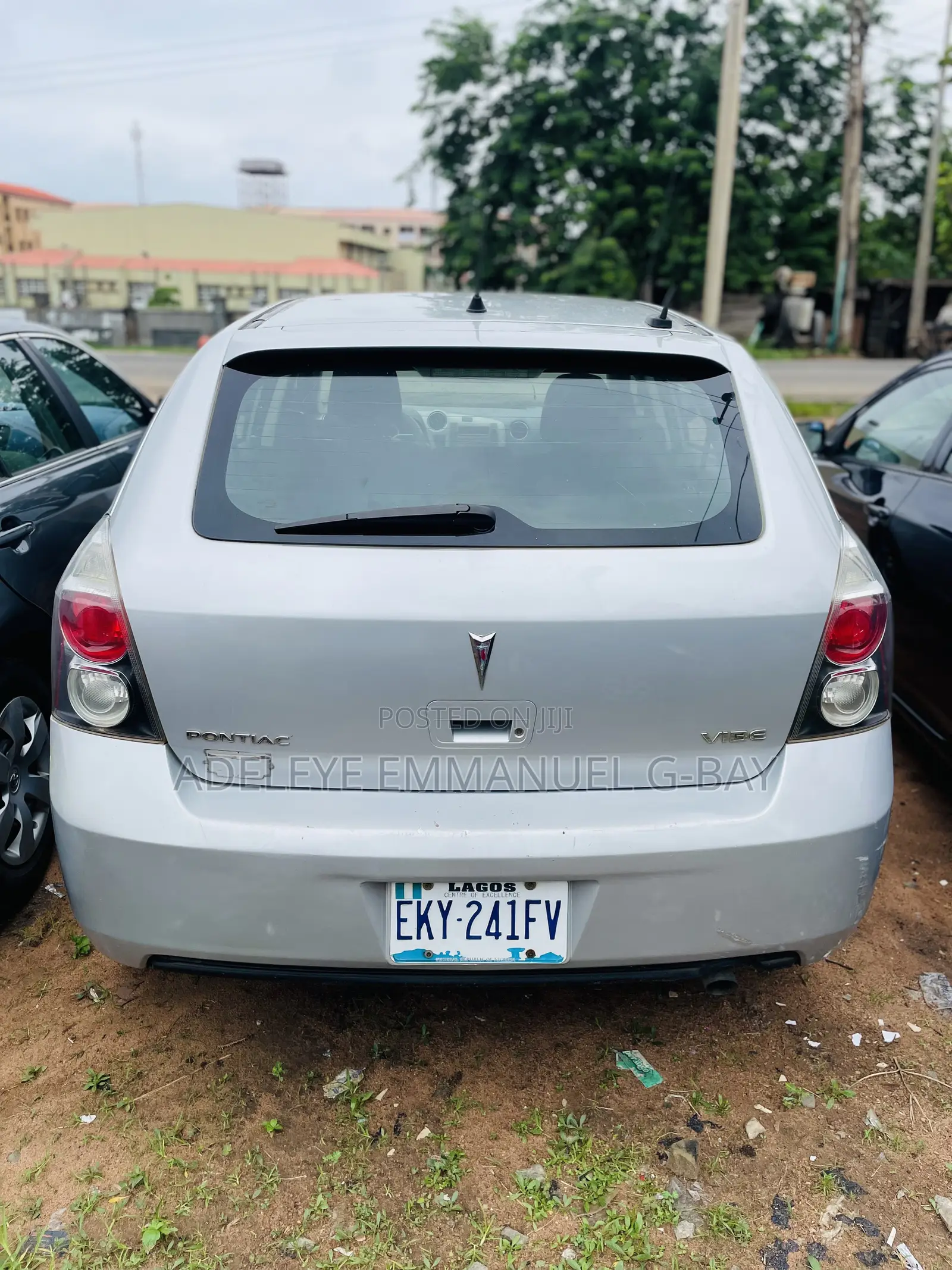 Pontiac Vibe 2009 Silver