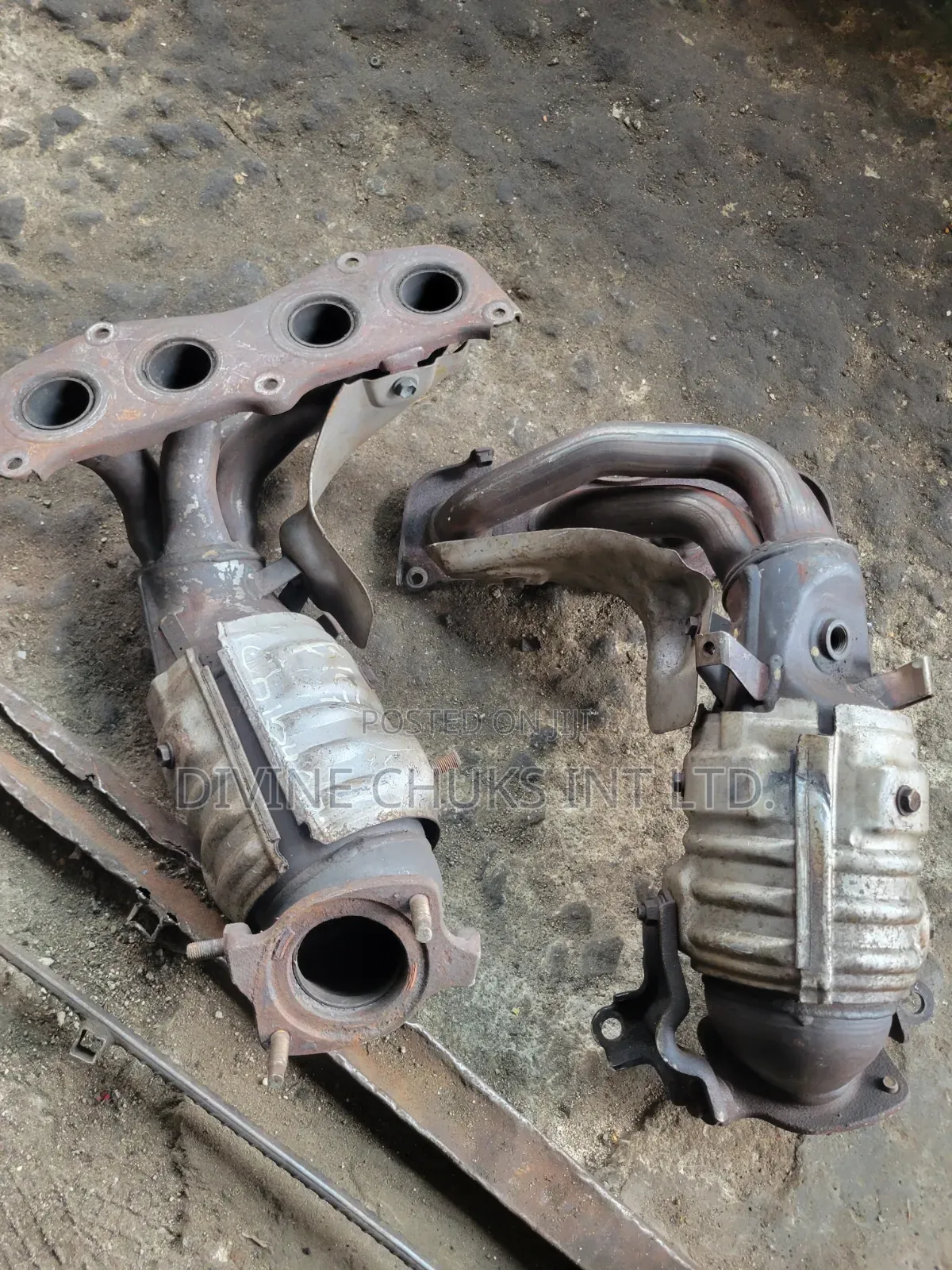 Catalyst for Camry 2004, 2010, 2012 and 2015 4 Plug and V6