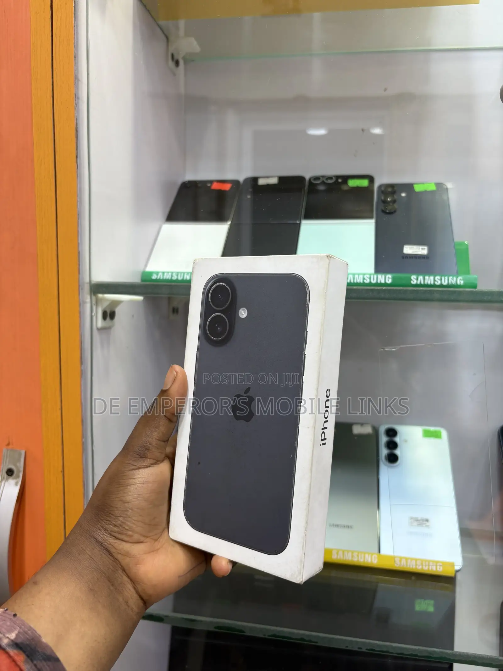 New Apple iPhone 17 512 GB Black