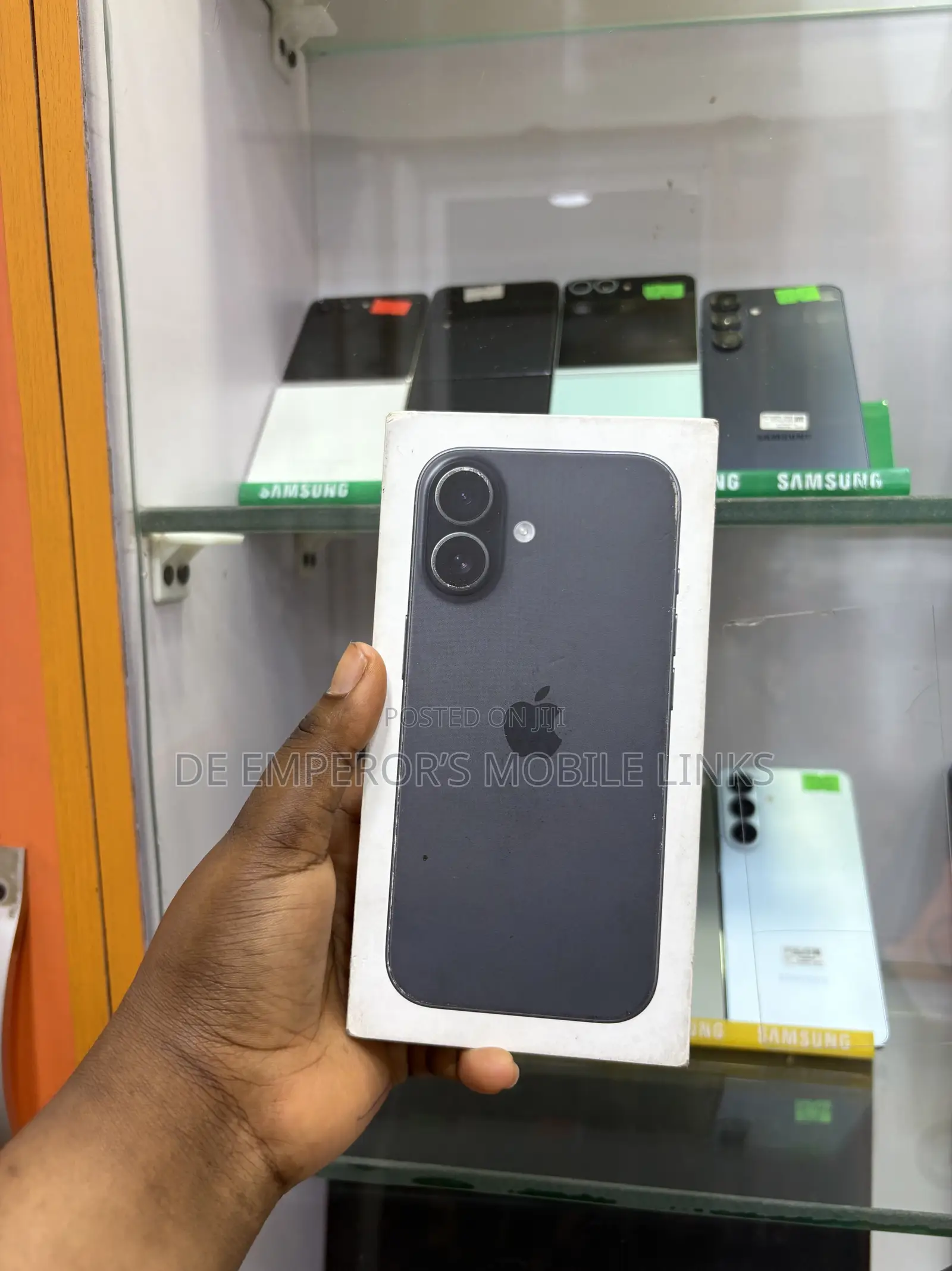 New Apple iPhone 17 512 GB Black