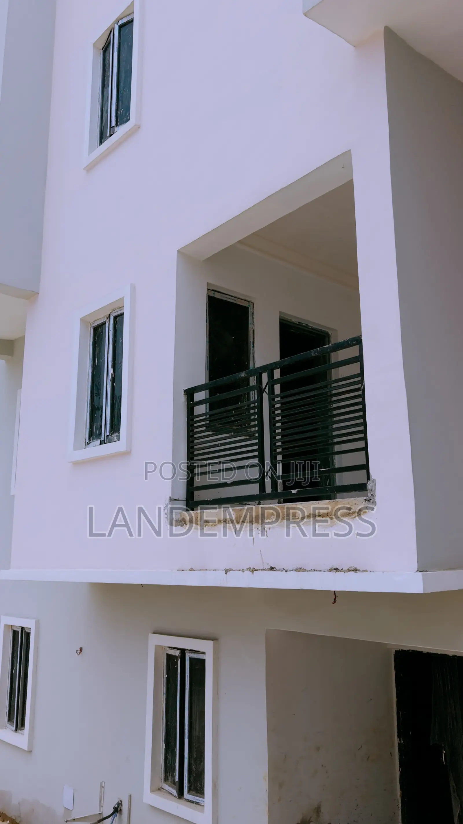 4bdrm Duplex in Brook 1, Dawaki for sale