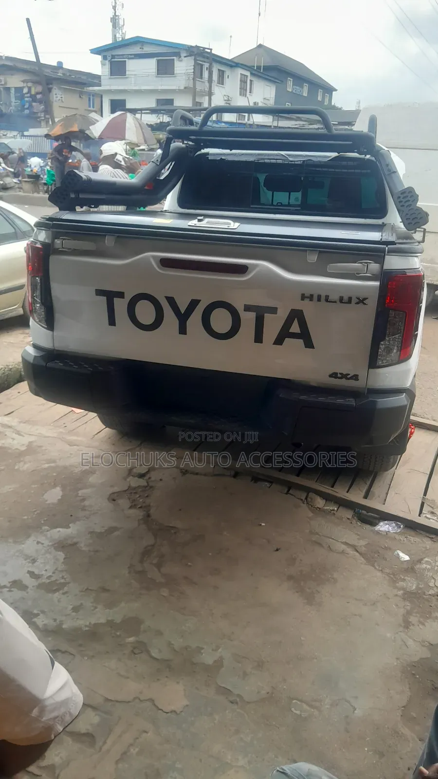 Rugged Rollover Bar for Pick Up Trucks