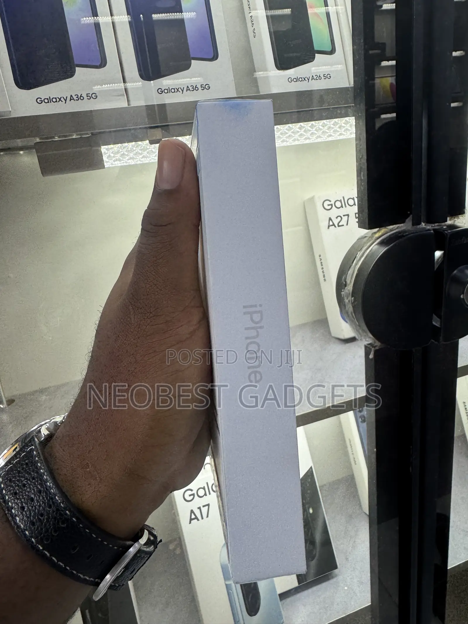 New Apple iPhone 18 Pro Max 1 TB Silver