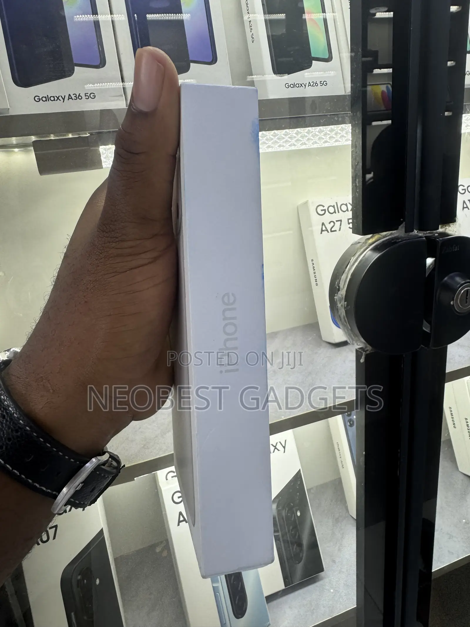 New Apple iPhone 18 Pro Max 1 TB Silver