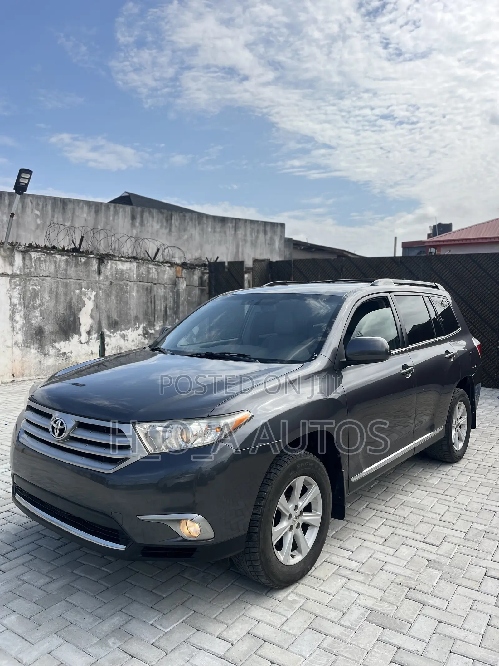 Toyota Highlander 3.5L 4WD 2013 Gray
