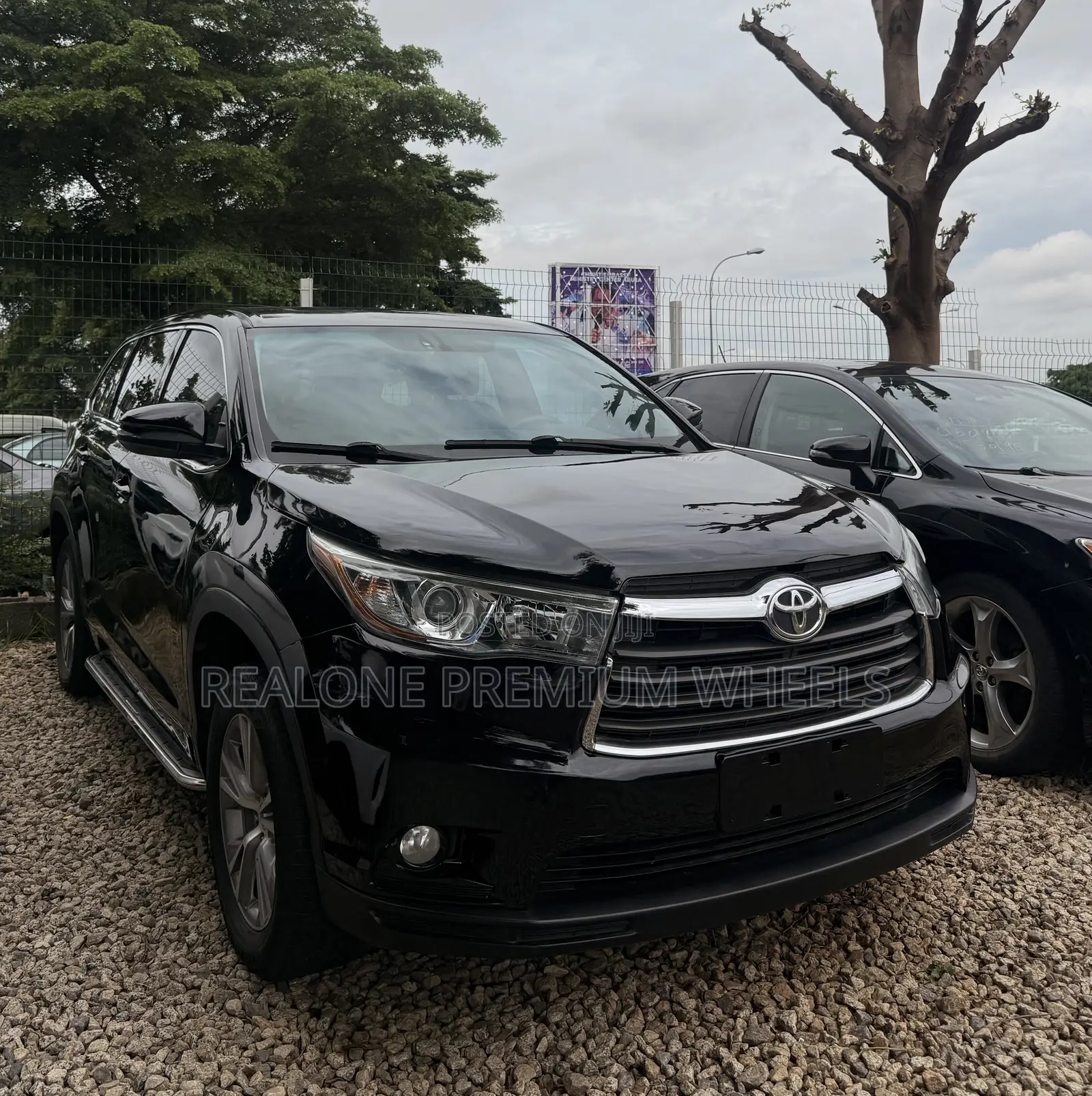 Toyota Highlander LE 4dr SUV AWD (3.5L 6cyl 6A) 2014 Black