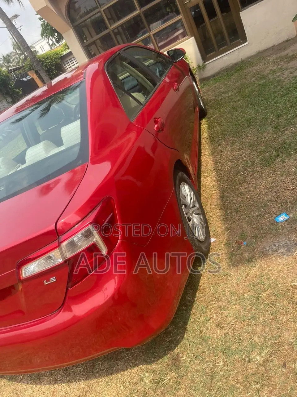 Toyota Camry LE 4dr Sedan (2.5L 4cyl 6A) 2012 Red
