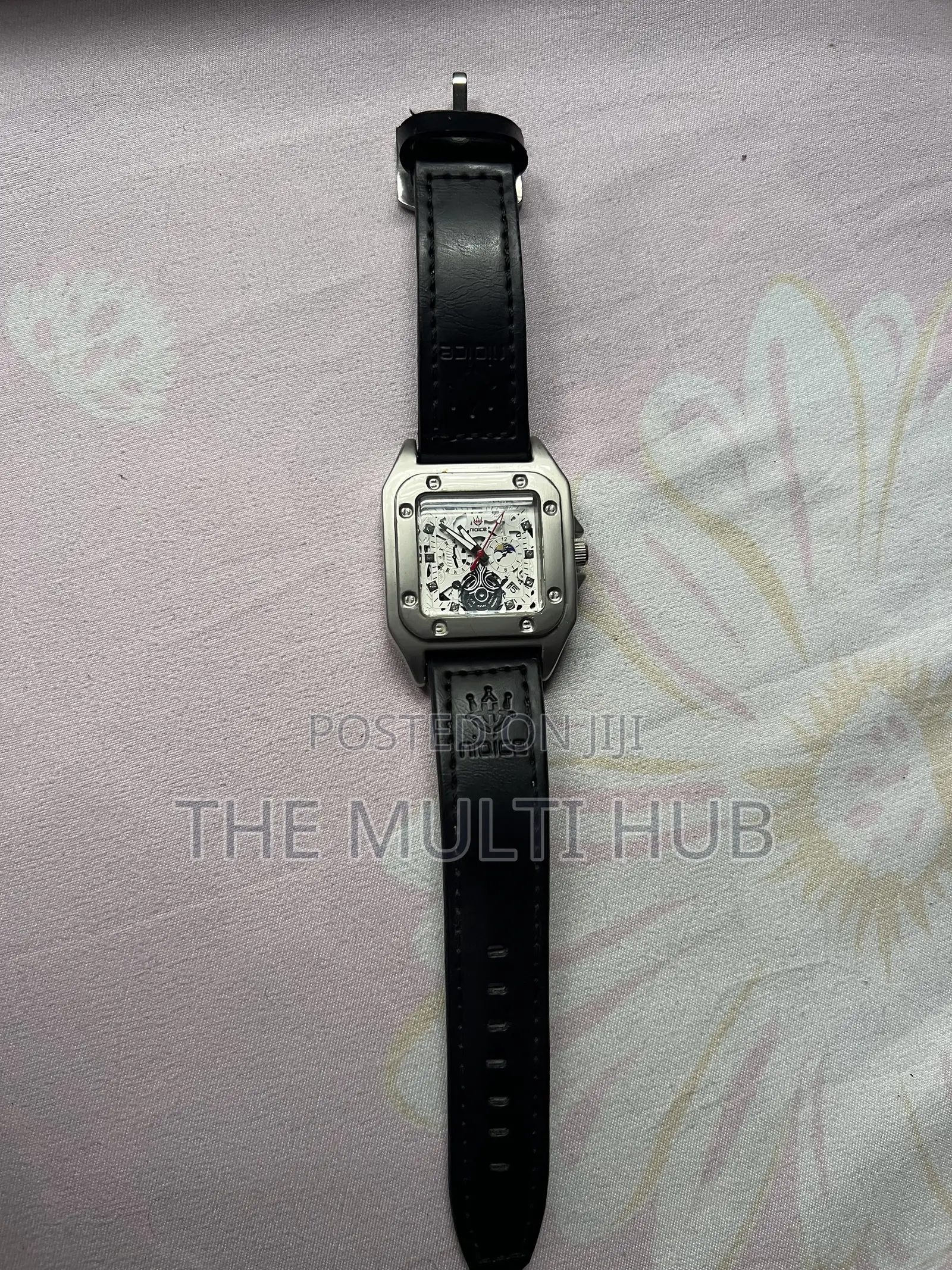 Niaice Wristwatch