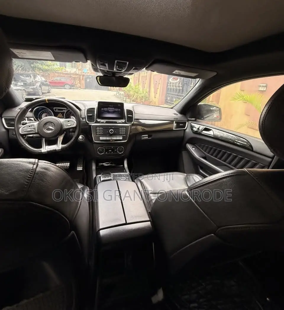 Mercedes-Benz GLE-Class AMG GLE 43 4MATIC 2018 Gray