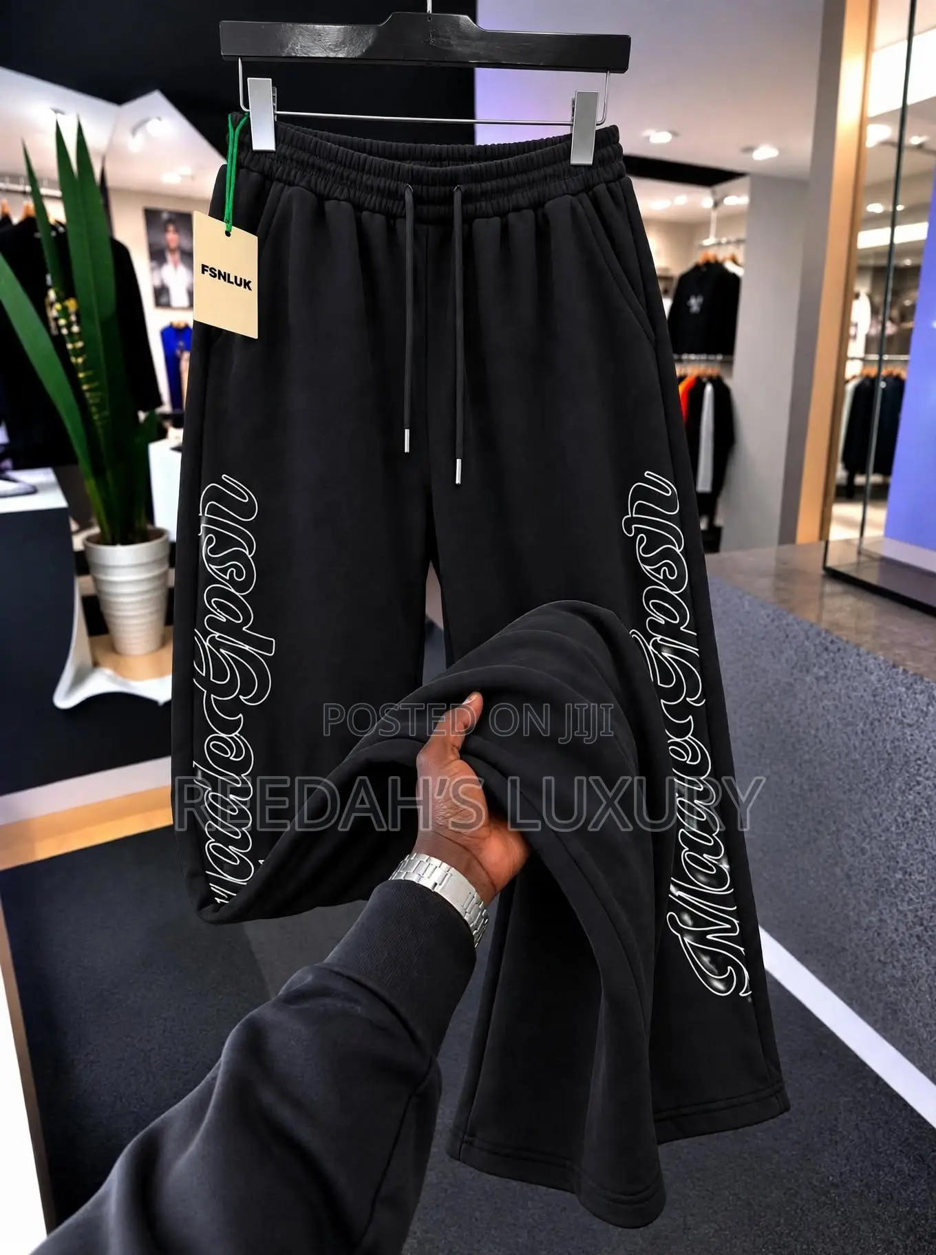 Urban Edge Graphic Fleece Joggers