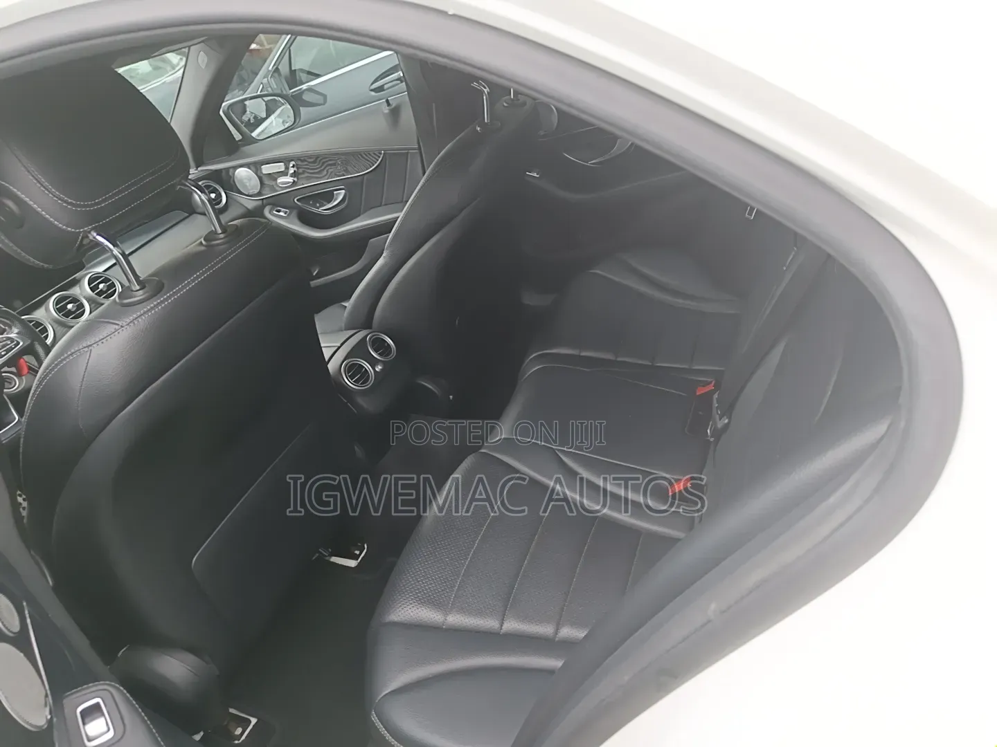 Mercedes-Benz C400 4Matic AWD Sedan (3.0L V6 7A) 2015 White
