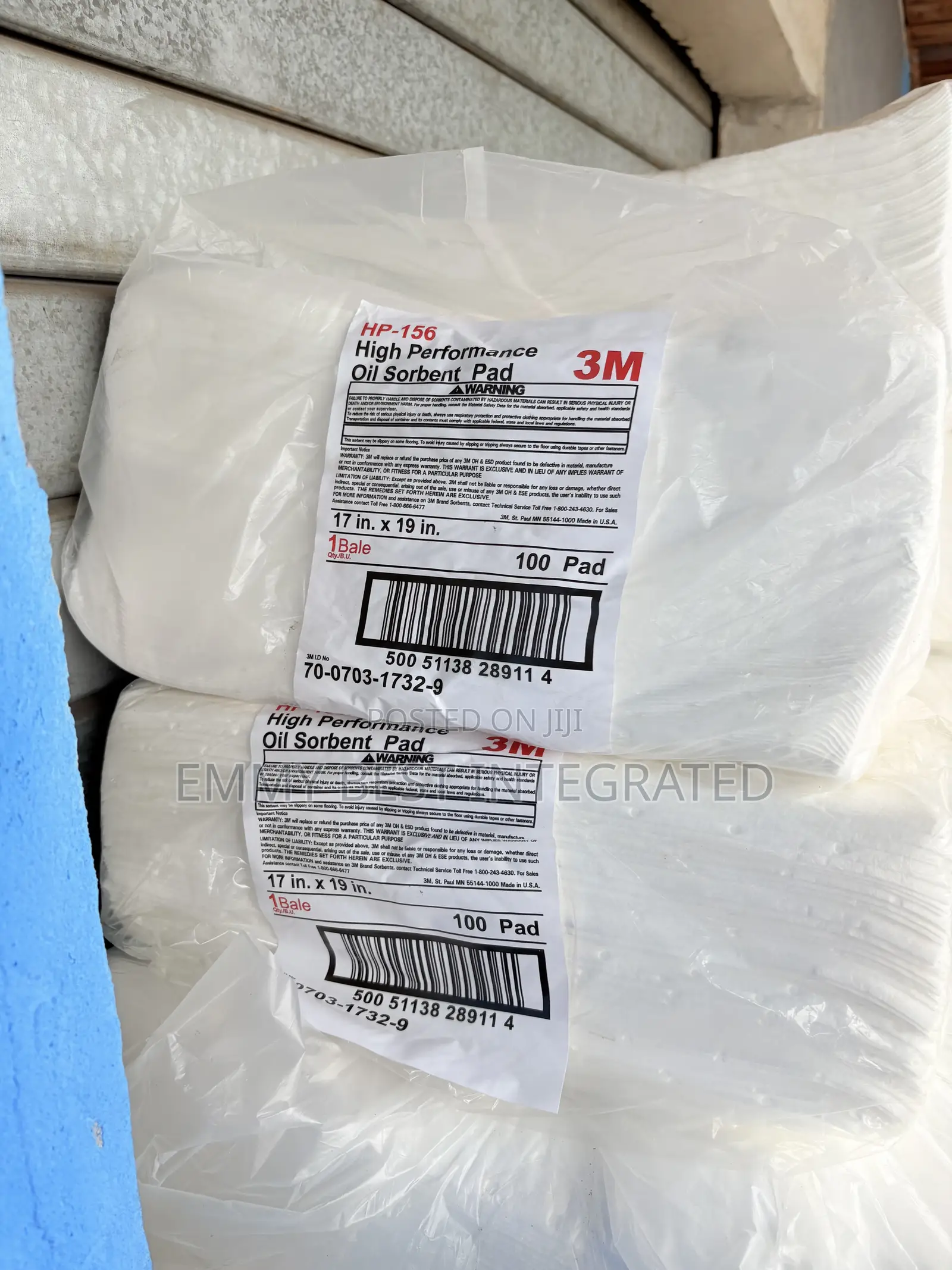 3M HP-156 High Performance Oil Sorbent Pads