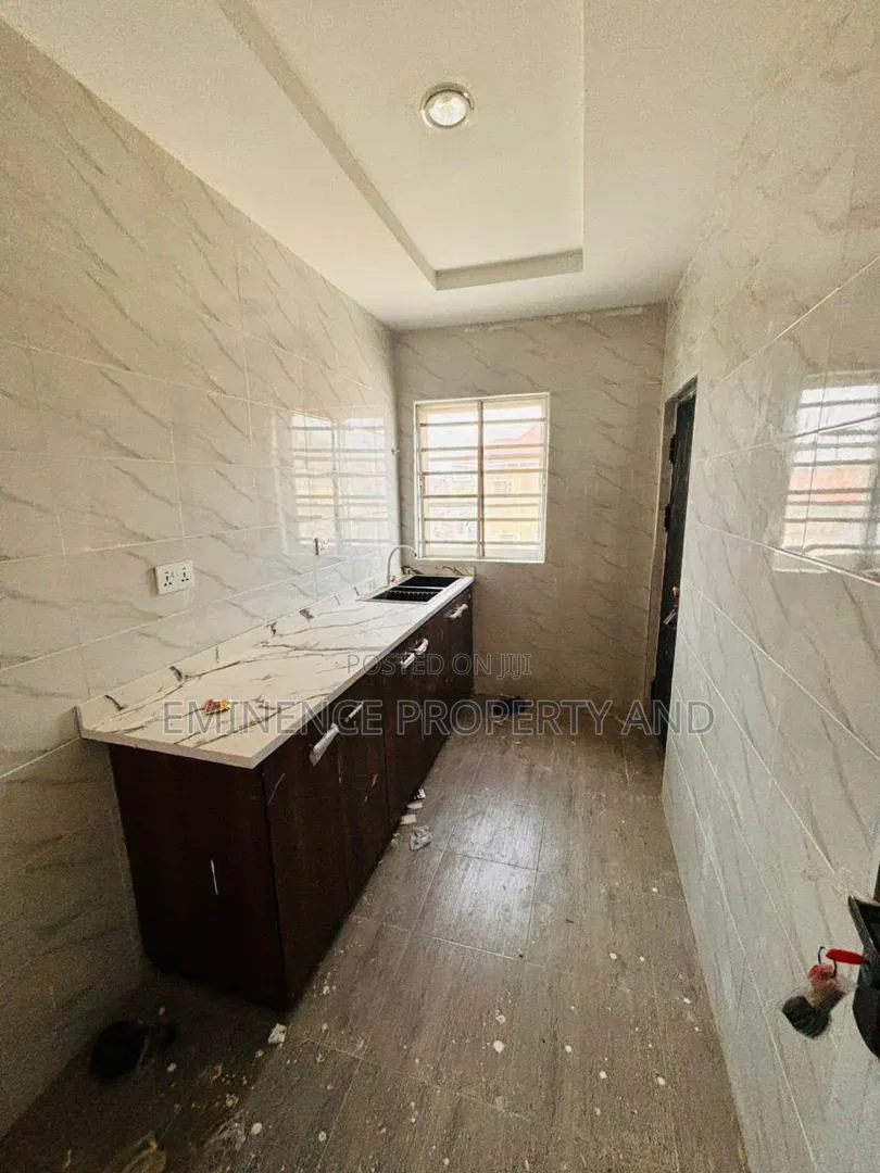 2bdrm Apartment in Ogombo for rent