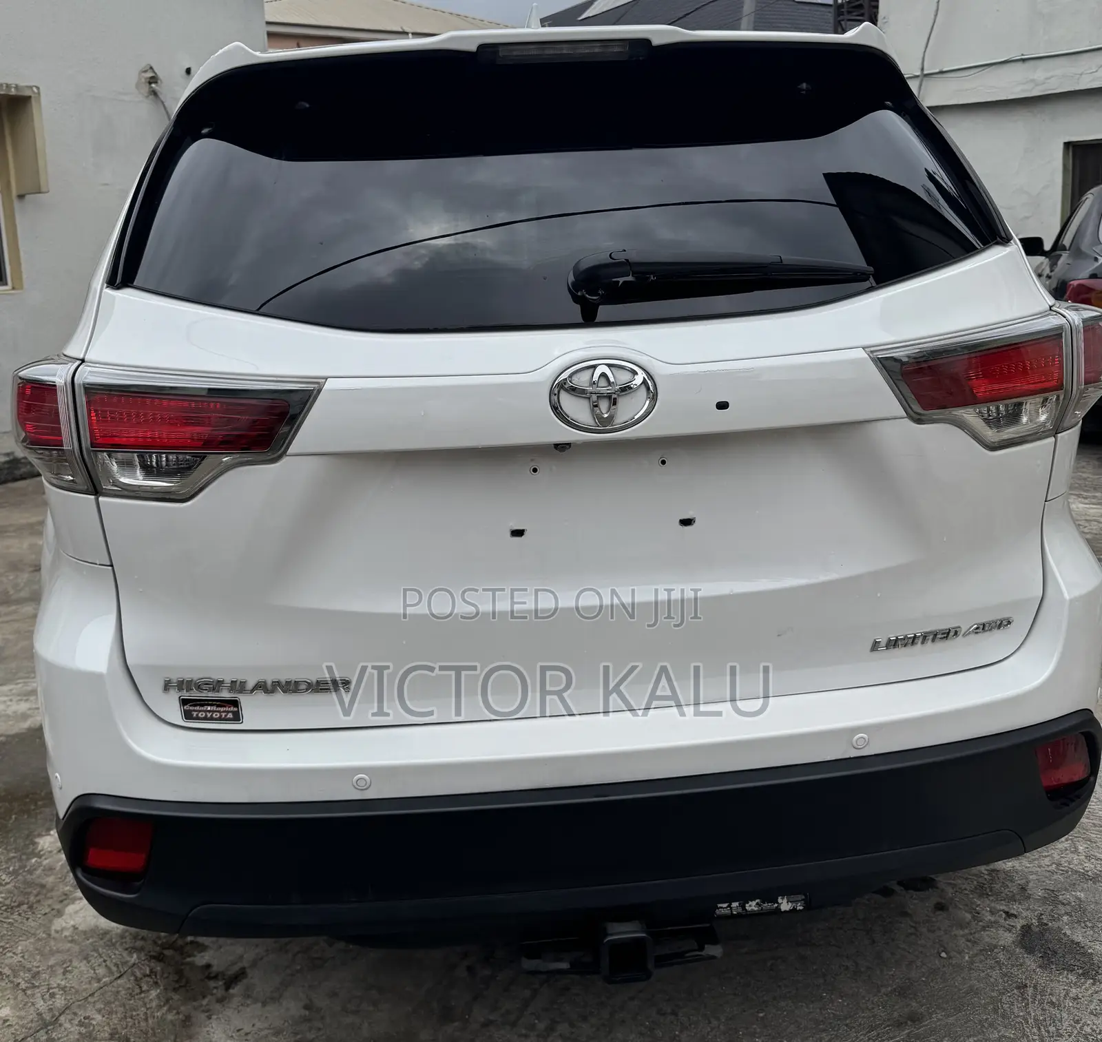 Toyota Highlander Limited 4dr SUV AWD (3.5L 6cyl 6A) 2015 White
