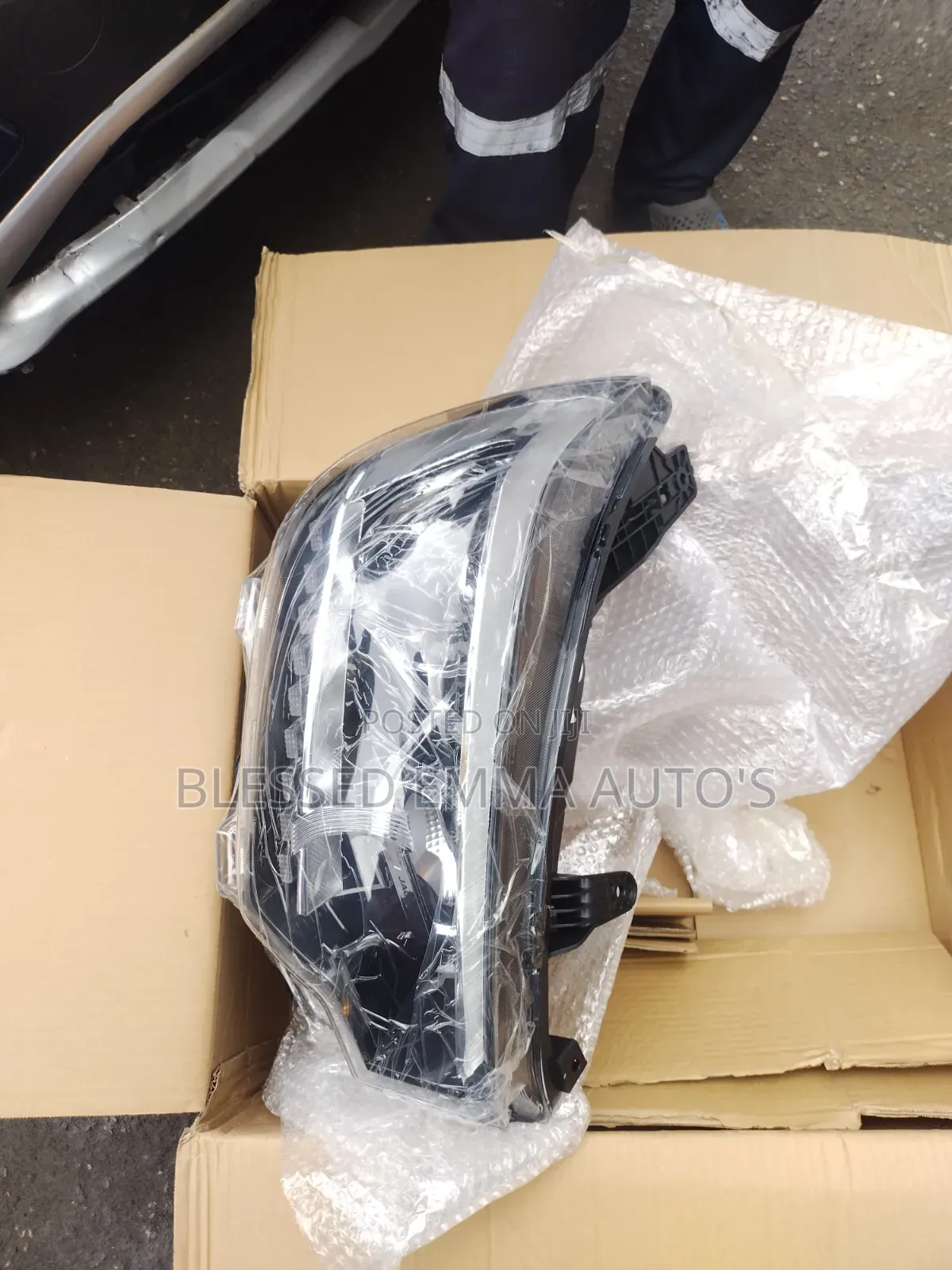 Head Lamp JAC T-8