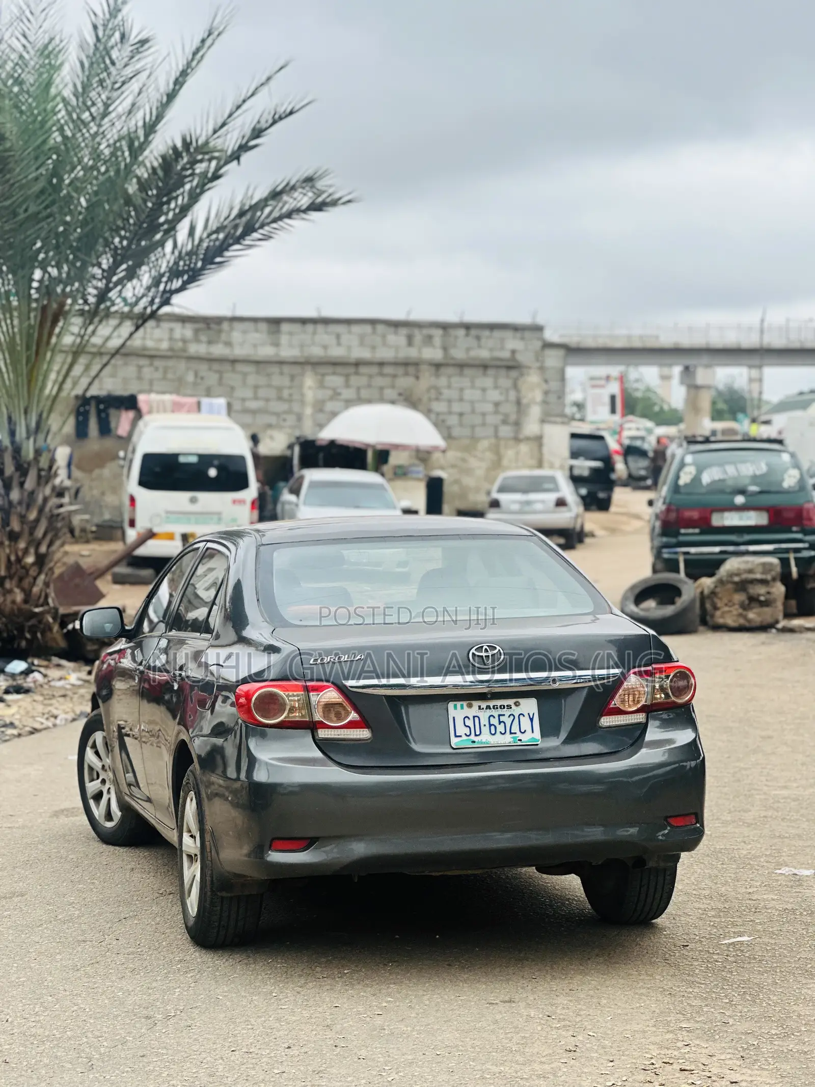 Toyota Corolla 2012 Gray
